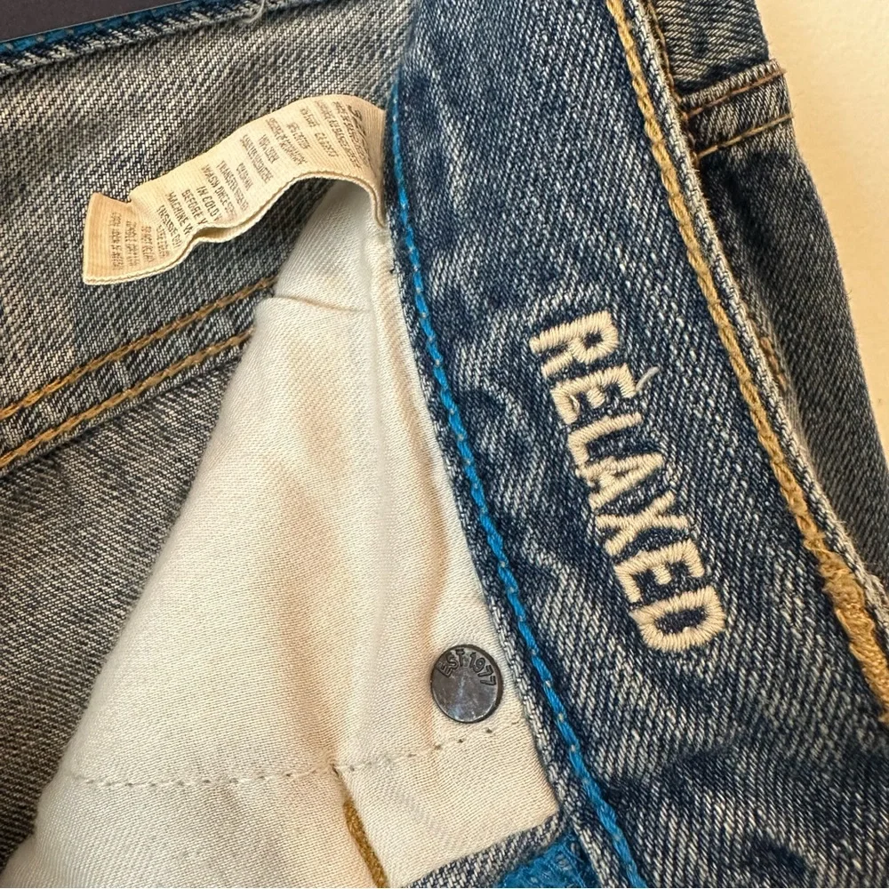 American Eagle Outfitters Men's Relaxed Low Rise Jeans 32x30 Y2K Boy Band Blue - Picture 2 of 9